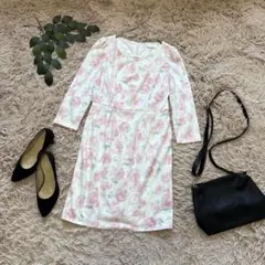 5337新品❃ミッシュマッシュ❃ひざ丈カットソーワンピース/M/花柄/ストレッチ