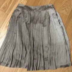 MICHEL KLEIN プリーツスカート グレージュのサムネイル