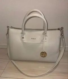 フルラ　ハンドバッグ　ホワイト