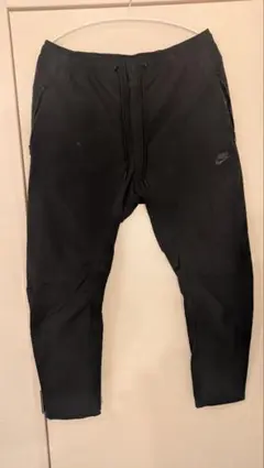 Nike ブラックナイロン ジョガーパンツ