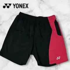 YONEX バドミントン　テニス　ハーフパンツ 黒/赤　Mサイズ