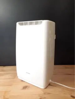 アイリスオーヤマ 衣類乾燥除湿機 KDA-20BK-W コンパクトのサムネイル