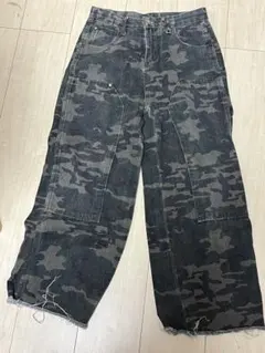 迷彩柄 デニムパンツ