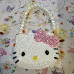 ハローキティジュエルケースデコ　パールチェーン 付き