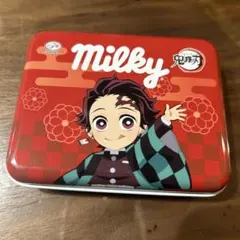 Item thumbnail for item b6dad864-bde6-47c6-88a8-1a7b7d3fe3c1