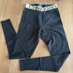 ★Calvin Kleinカルバンクラインのシンプルスパッツ★のサムネイル