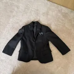 黒い子供用スーツジャケット