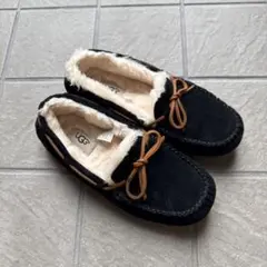 2026年最新】UGG レディース モカシンの人気アイテム - メルカリ