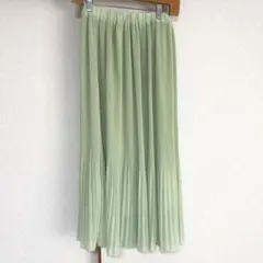★美品★niko and…薄いグリーン プリーツロングスカート　フリーサイズ