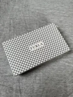 FURLA ブラックレザー 長財布