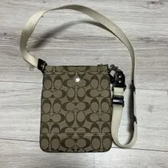 美品coachショルダーバック