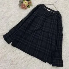 グレー×ネイビー系チェック柄　Vネック　長袖シャツ　Lサイズ