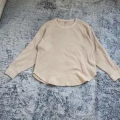 ユニクロメンズMベージュ リブ編み 長袖綿ニット