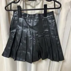 ブラック プリーツスカート レザー生地