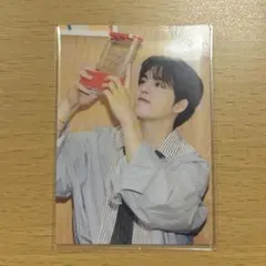 SEVENTEEN holiday エスクプス 37 トレカ