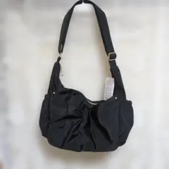 新品タグ付しまむら tal.by yumi. 撥水加工 ショルダーバッグ 黒