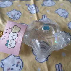 ちいかわ ぷかぷかキーホルダー 星型 うさぎ - メルカリ