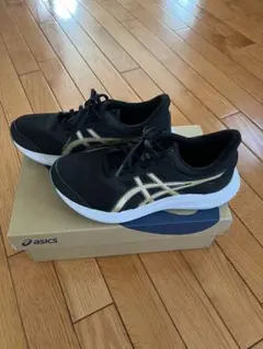 ✴︎ほぼ新品✴︎ アシックス　ランニングシューズ