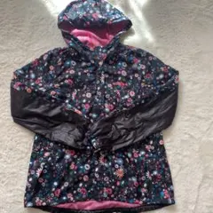 アディダスウインドブレーカー