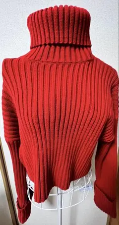 ZARA リブ編みタートルネックセーター　赤　ザラ　ハイネック　ニット