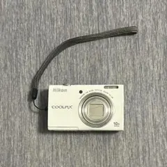 Nikon COOLPIX S6200 コンパクトデジタルカメラ 本体のサムネイル
