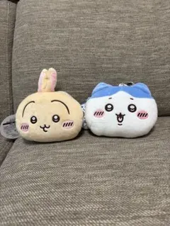 ちいかわ　ぬいぐるみパスケースポーチ　うさぎ　ハチワレ　２種セット