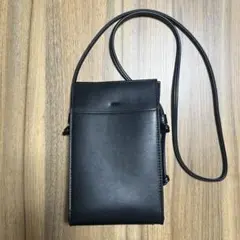 UNIQLO ユニクロ レザータッチミニツールショルダーバッグ　黒