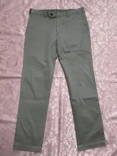 ユニクロ　メンズストレッチパンツ