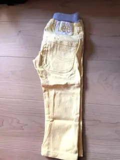 Lee 黄色 ストレートカットパンツ