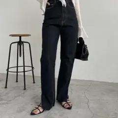 【CAPRICIEUX LE'MAGE】裾スリットスリムストレートデニム36のサムネイル