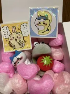 ちいかわ ハチワレ フィギュア シール2枚 セット➕ワニキーホルダー