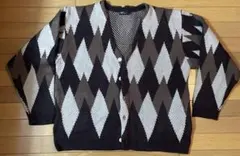 4031ニットカーディガン　アーガイル柄
