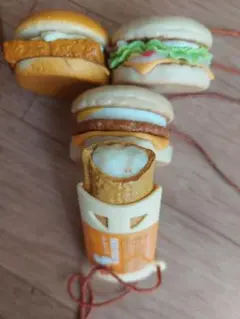 マックドナルトハンバーガーキーホルダー