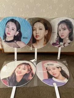 2026年最新】TWICEナヨンうちわの人気アイテム - メルカリ