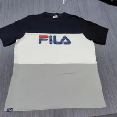 FILA　Tシャツのサムネイル