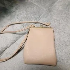 ベージュ スマホショルダーバッグ フラップ式