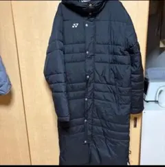 ヨネックス　ベンチコート黒Oサイズ