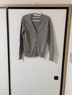 UNIQLO グレー カーディガン Sサイズ　ニット