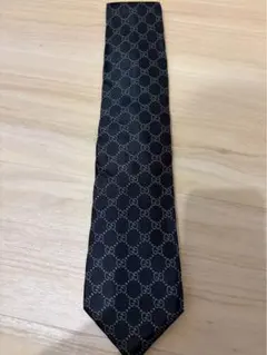 GUCCI ネクタイ GG柄 ネイビー　シルク100% クリーニング済