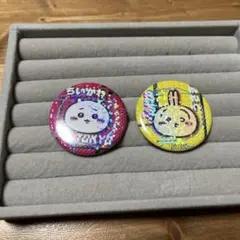 ちいかわ　TOKYO缶バッジ　ちいかわ　うさぎ