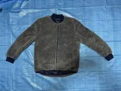 PUMAのリバーシブルジャケット