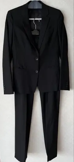 ユニクロ スーツ　サイズM セットアップ ブラック