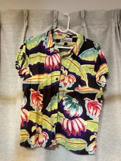 patagonia 花柄 半袖シャツ サイズ4