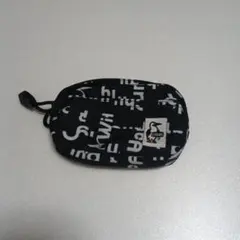 CHUMS チャムス ポーチ ブラックのサムネイル
