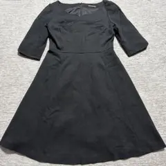 ストロベリーフィールズ 黒 半袖 ひざ丈ワンピース 日本製 冠婚葬祭のサムネイル