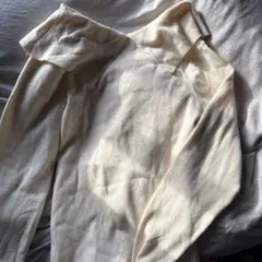 オフショルダー長袖ニットトップス クリーム色