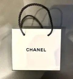 Item thumbnail for item e95cec7f-de78-4841-92d7-b78234bdf5bf