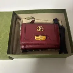 GUCCI バーガンディ 三つ折り財布