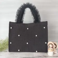 Item thumbnail for item e2a9bc0c-4d52-44d7-af95-385bdd259a8b