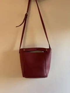 ショルダーバッグ レッド